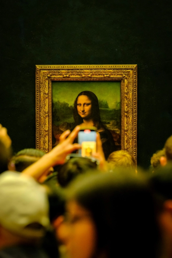 Paris: 1-Hour Boat Tour + Eiffel Tower Entry + Louvre Museum Entry (Combo Tickets) gallery
